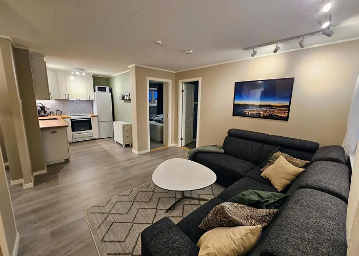 Апартаменты Cozy Close To The And The Mountains Тромсё