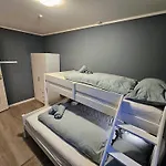 Cozy Close To The And The Mountains Διαμέρισμα *